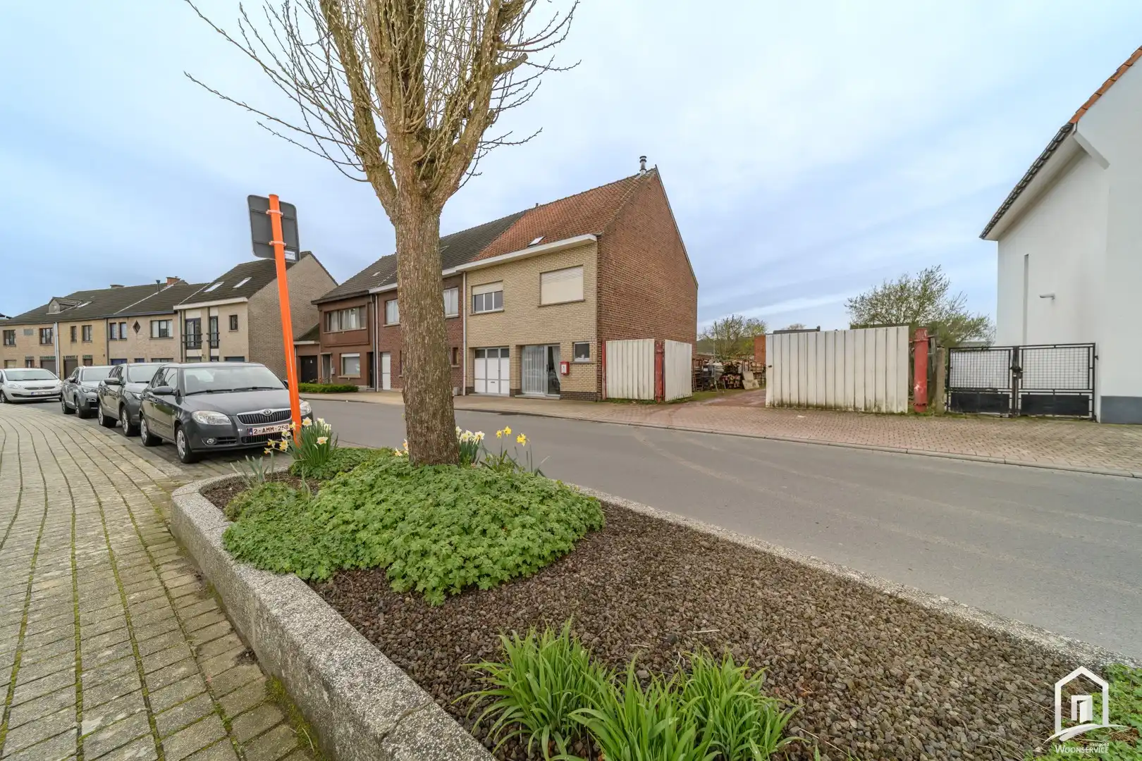 Veelzijdige bouwgrond (of magazijn) te Denderleeuw foto 9