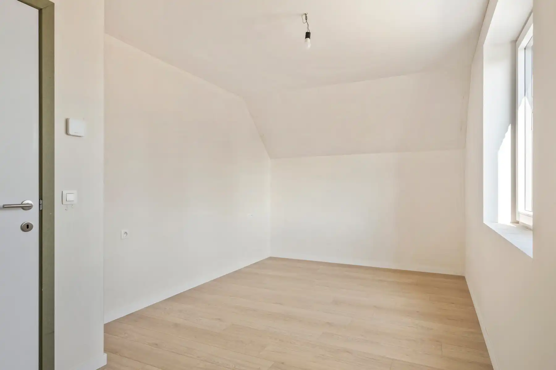 Ruime nieuwbouwwoningen op prachtige locatie in Gistel. foto 12