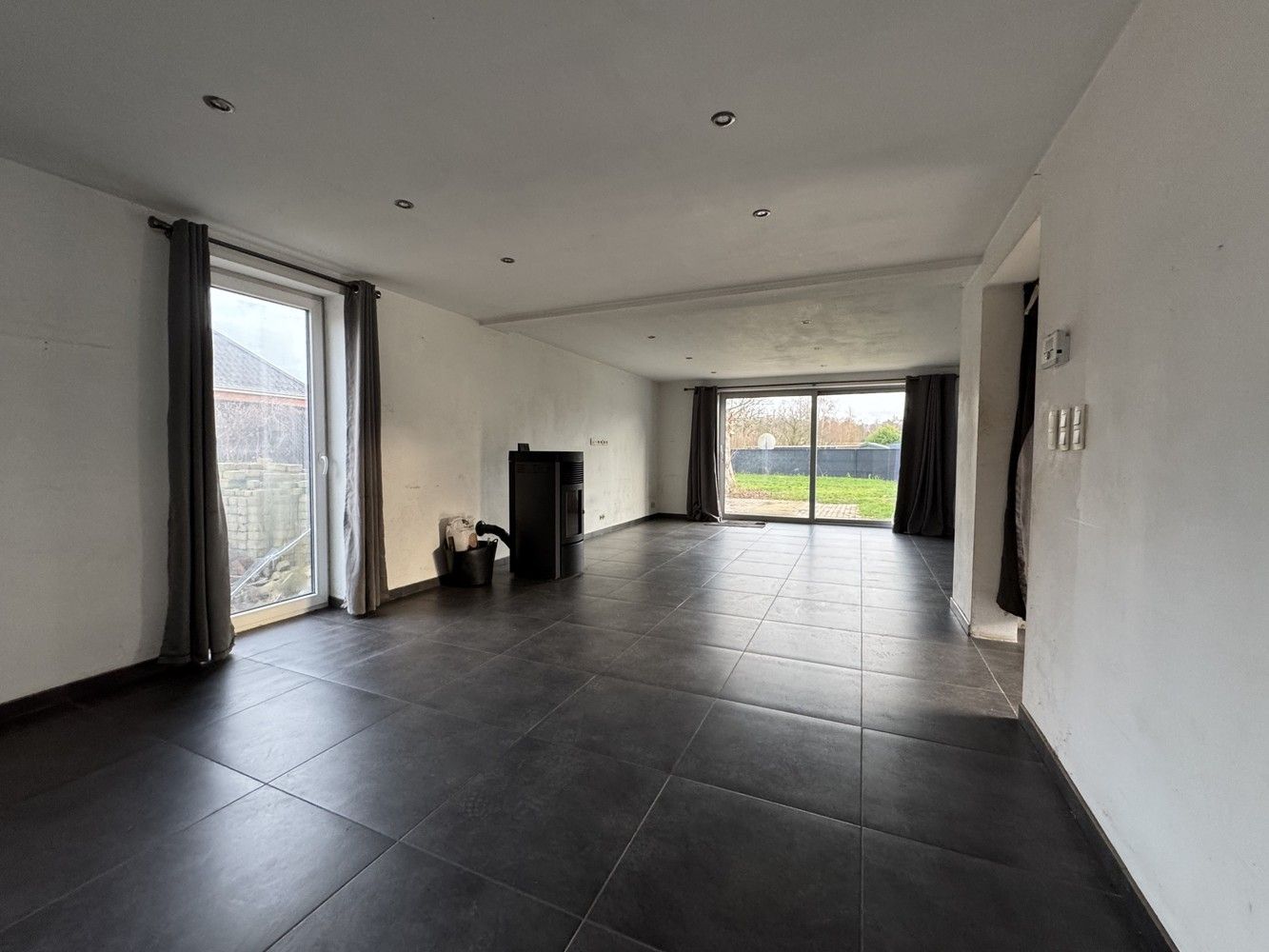 Te renoveren woning op een mooi perceel van 9a78ca foto 8