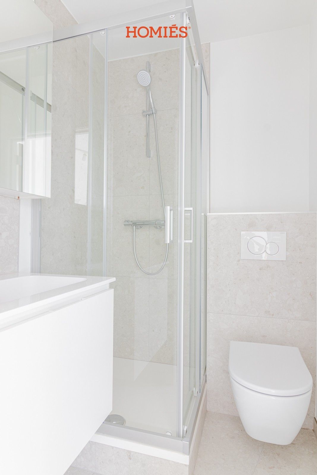 Gerenoveerd gebouw (AAA) - 4 appartementen en 1 studio foto 11