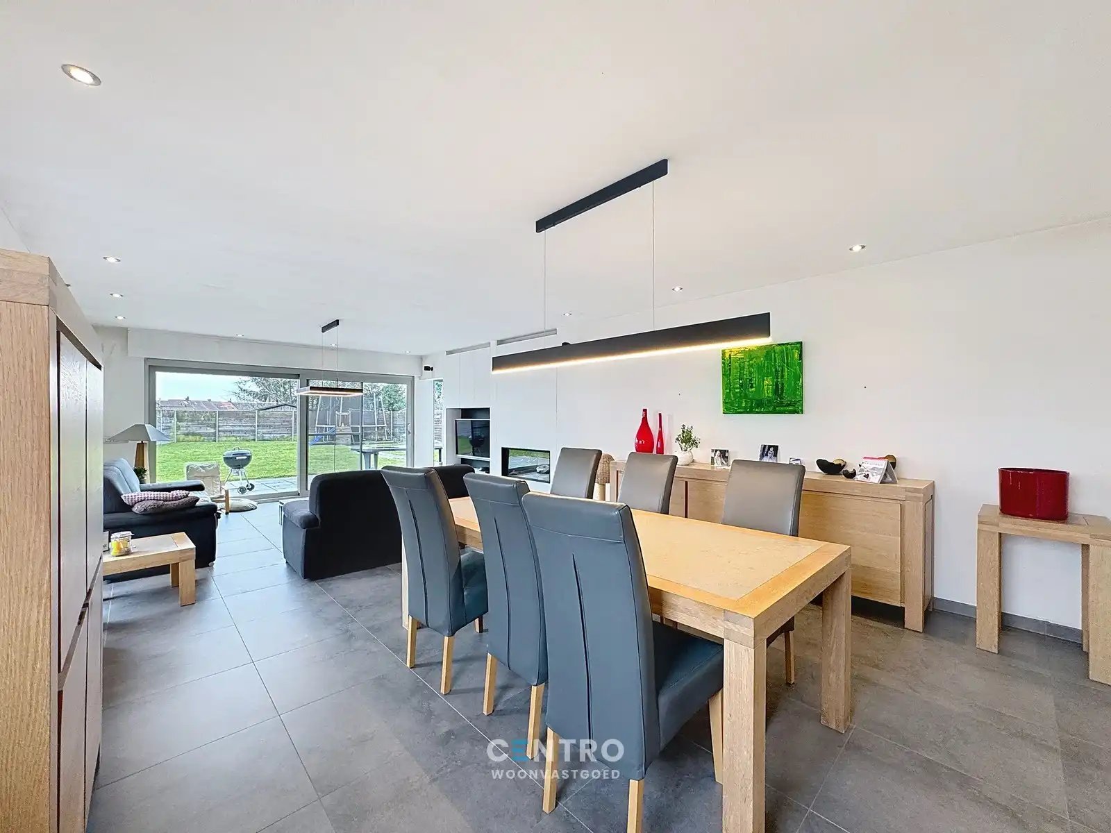 ENERGIEZUINIGE koppelvilla met 4 slpks, dubbele garage n ZUIDger. tuin! foto 3