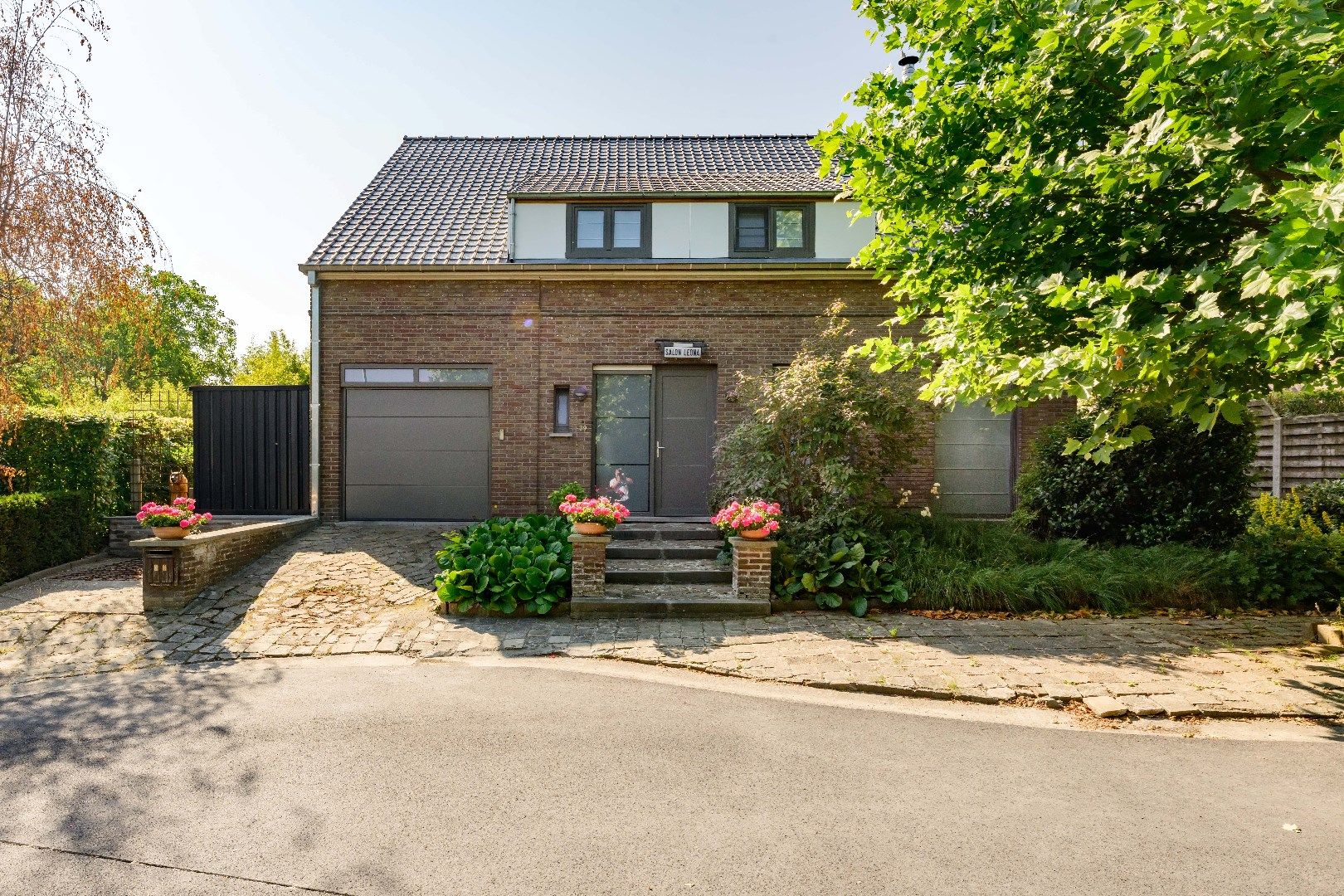 ALLEENSTAANDE WONING IN RUSTIGE WOONWIJK | 4 SLPKS | GARAGE foto 22