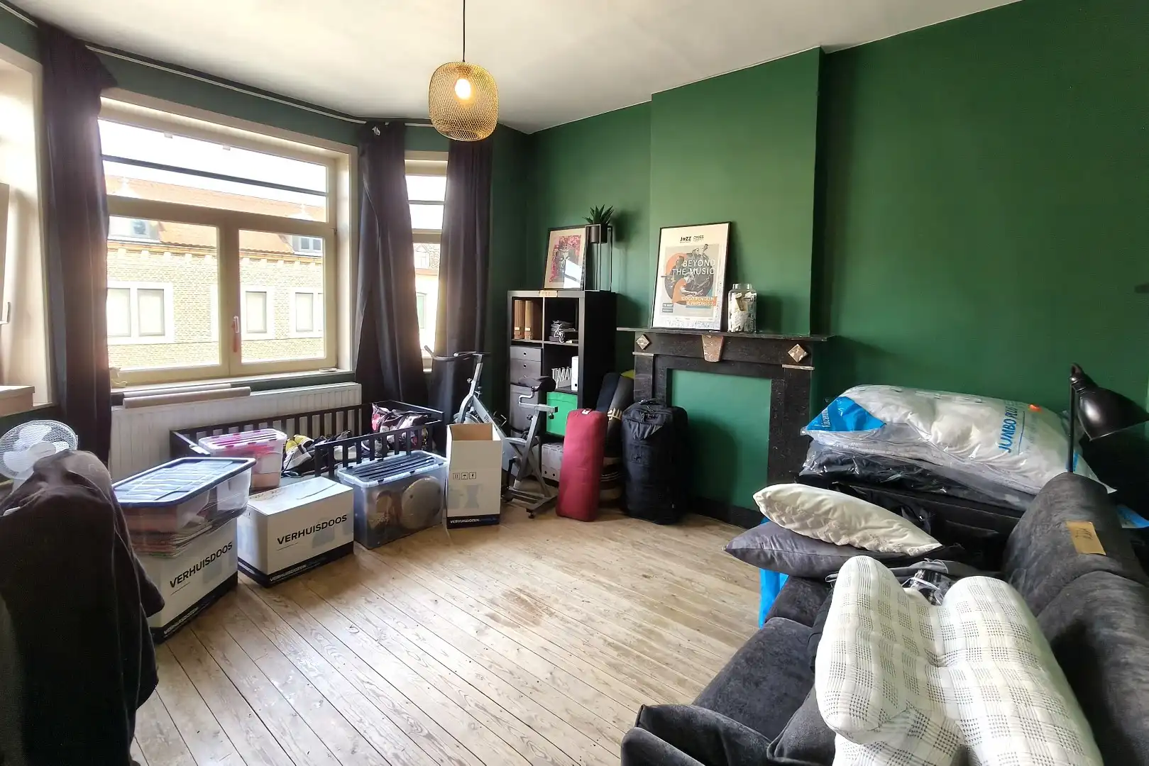 RUIME WONING MET GROTE TUIN EN GARAGE foto 13