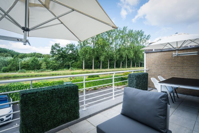 Prachtige duplex(190m²) met zicht op het kanaal!! foto 16