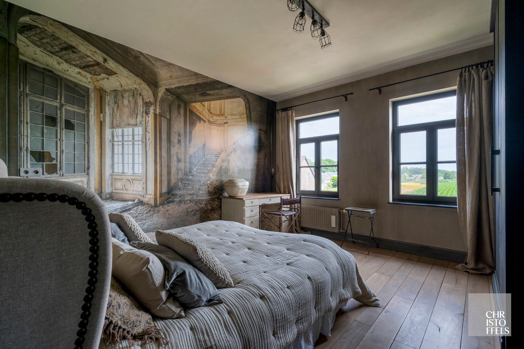 Stijlvolle herenvilla van 533 m² met zwembad, wintertuin en gastenverblijf nabij de Nederlandse grens! foto 16