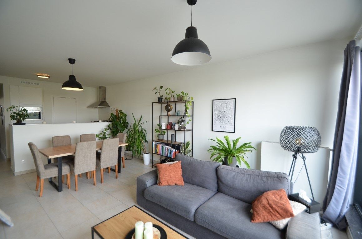 Appartement met 2 slpks en autostandplaats foto 2