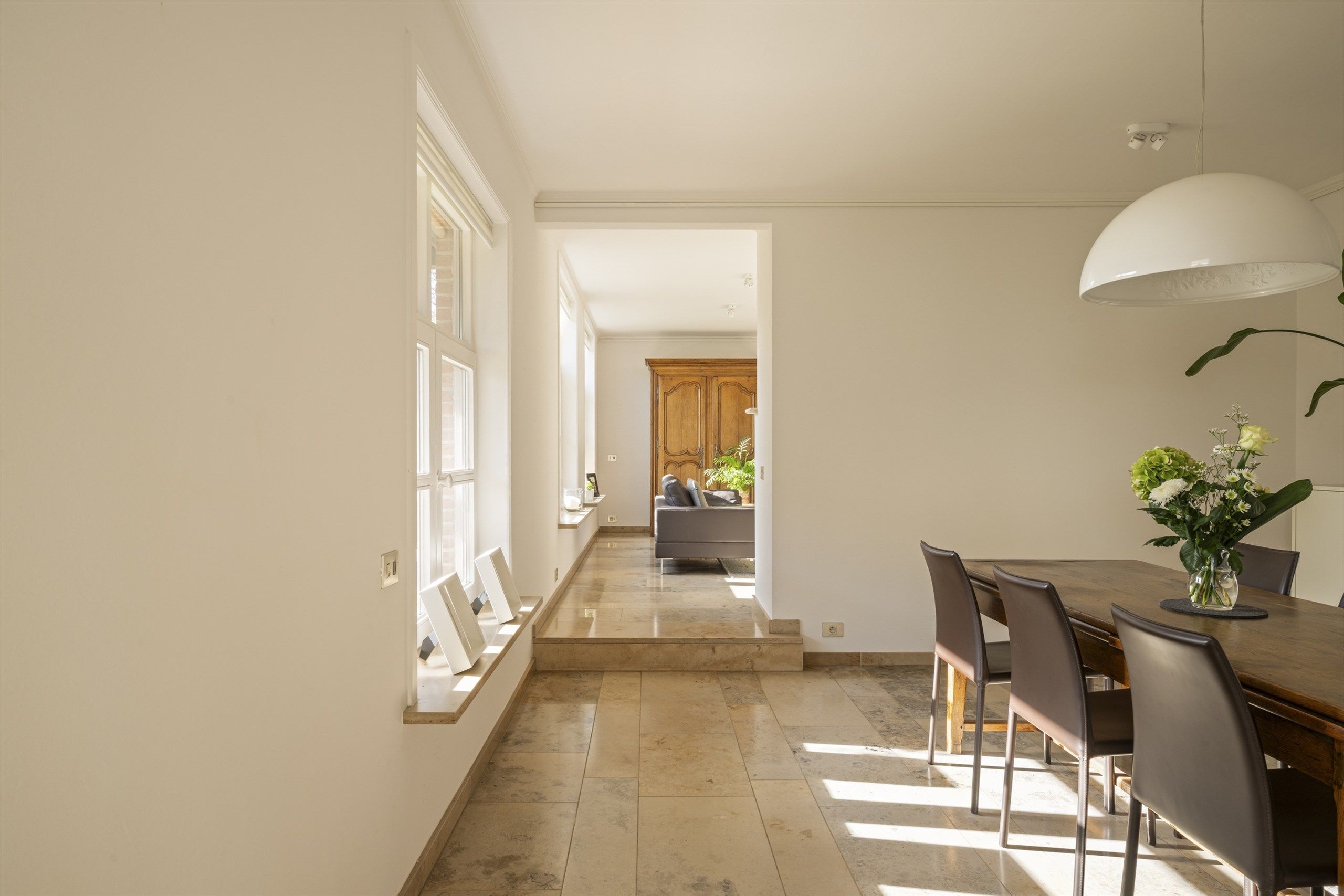 Ontdek deze gezellige eigendom op 1097 m² - 4 slaapkamers +bureel foto 13