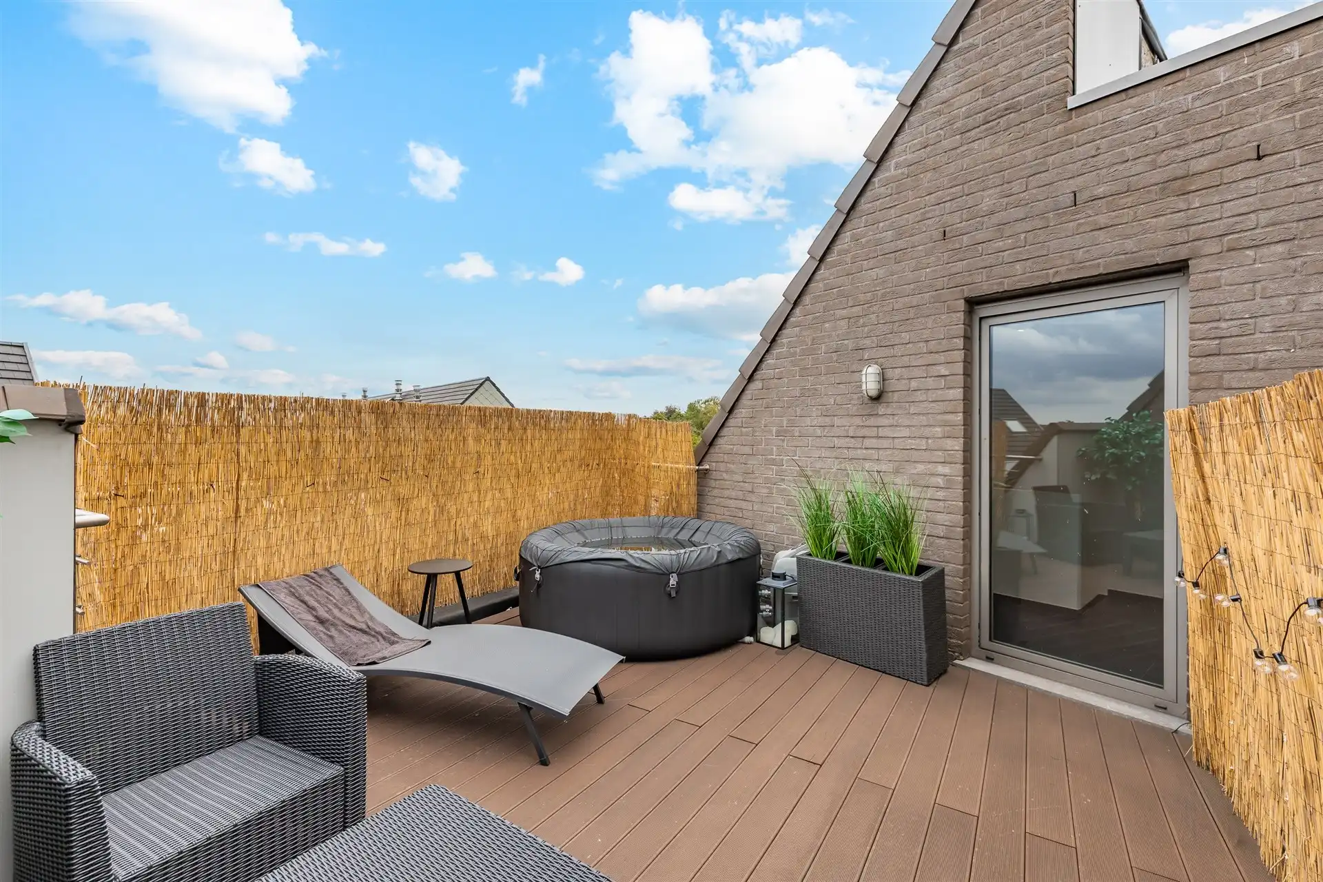 Modern en lichtrijk appartement met 3 terrassen+staanplaats  foto 7