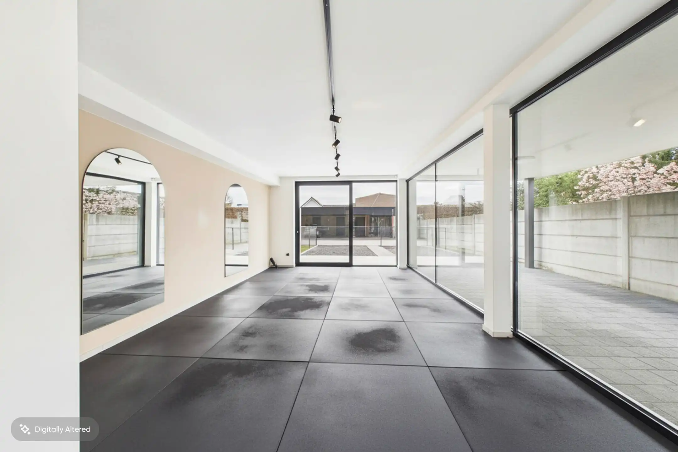 Handelsruimte van ca 60 m² met parking en tuin in Poppel. foto 6