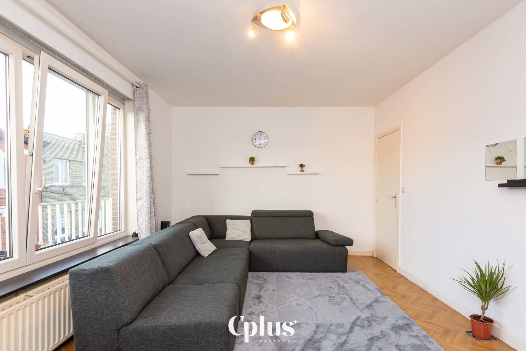 Volledig verhuurde opbrengsteigendom - Te koop  foto 2