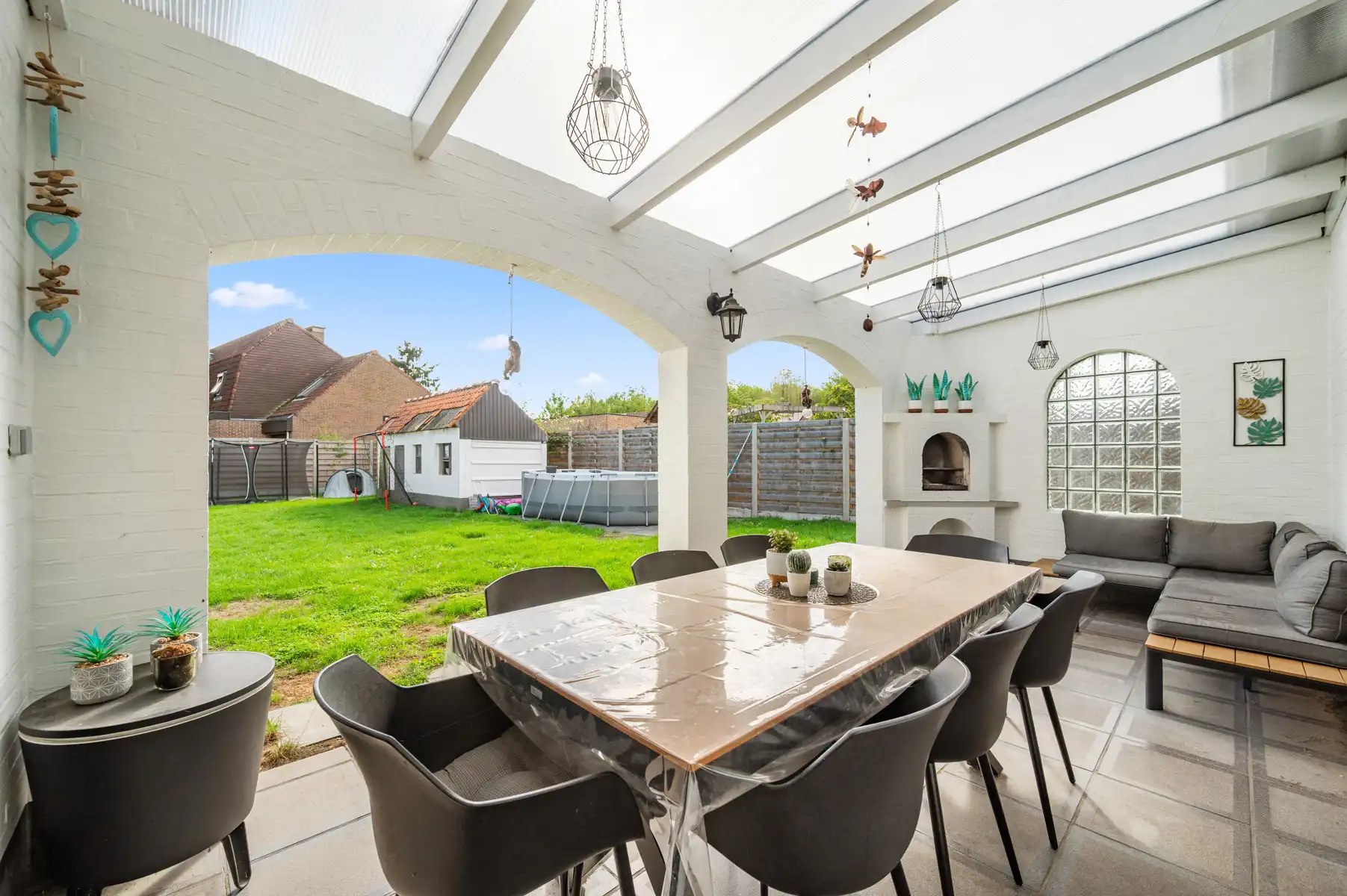 Interessante gerenoveerde woning te HOUTVENNE foto 18