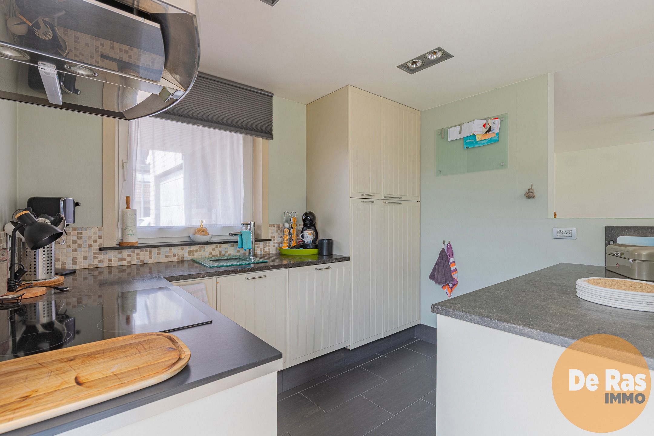 BUGGENHOUT - Rustig gelegen, instapklare woning met tuin foto 6