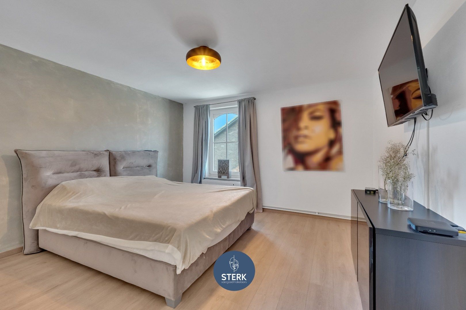 INSTAPKLARE GEZINSWONING MET 5 SLPKS OP PERCEEL VAN 931M² TE REKEM ! foto 14