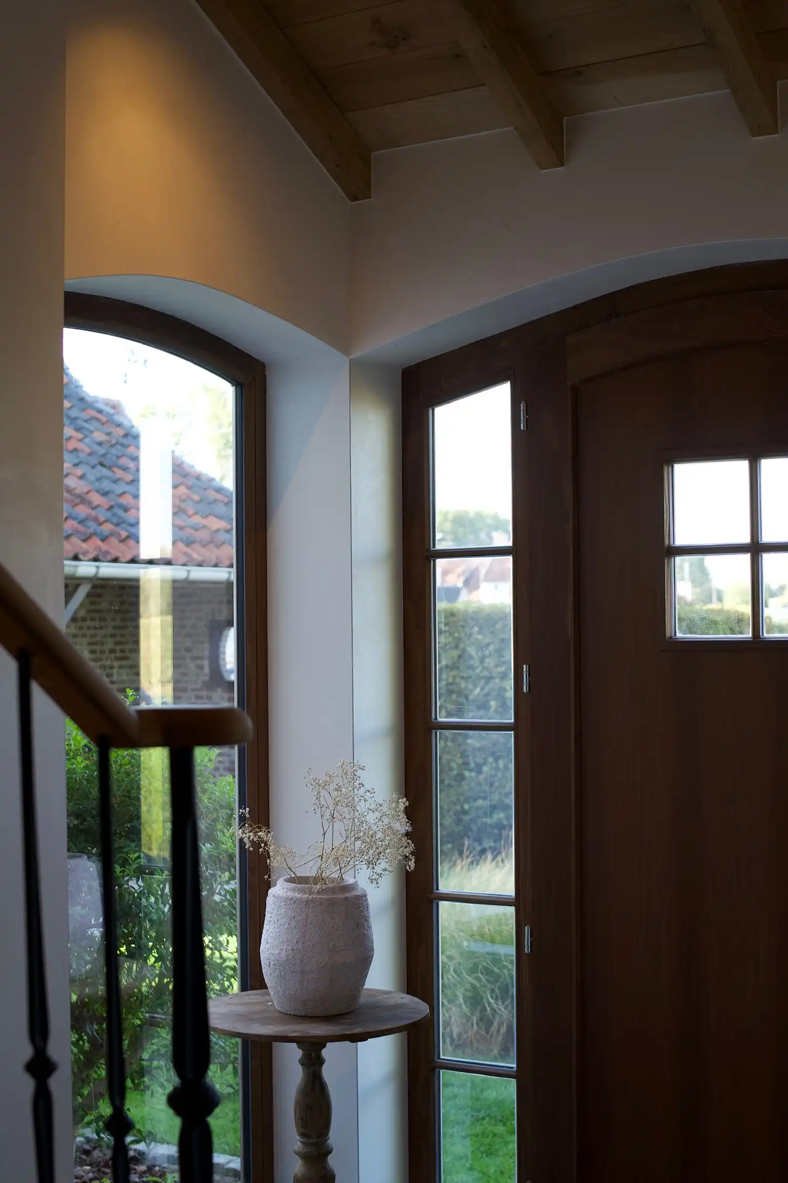 Prachtige landelijke woning met 5 slaapkamers & bijgebouwen foto 2