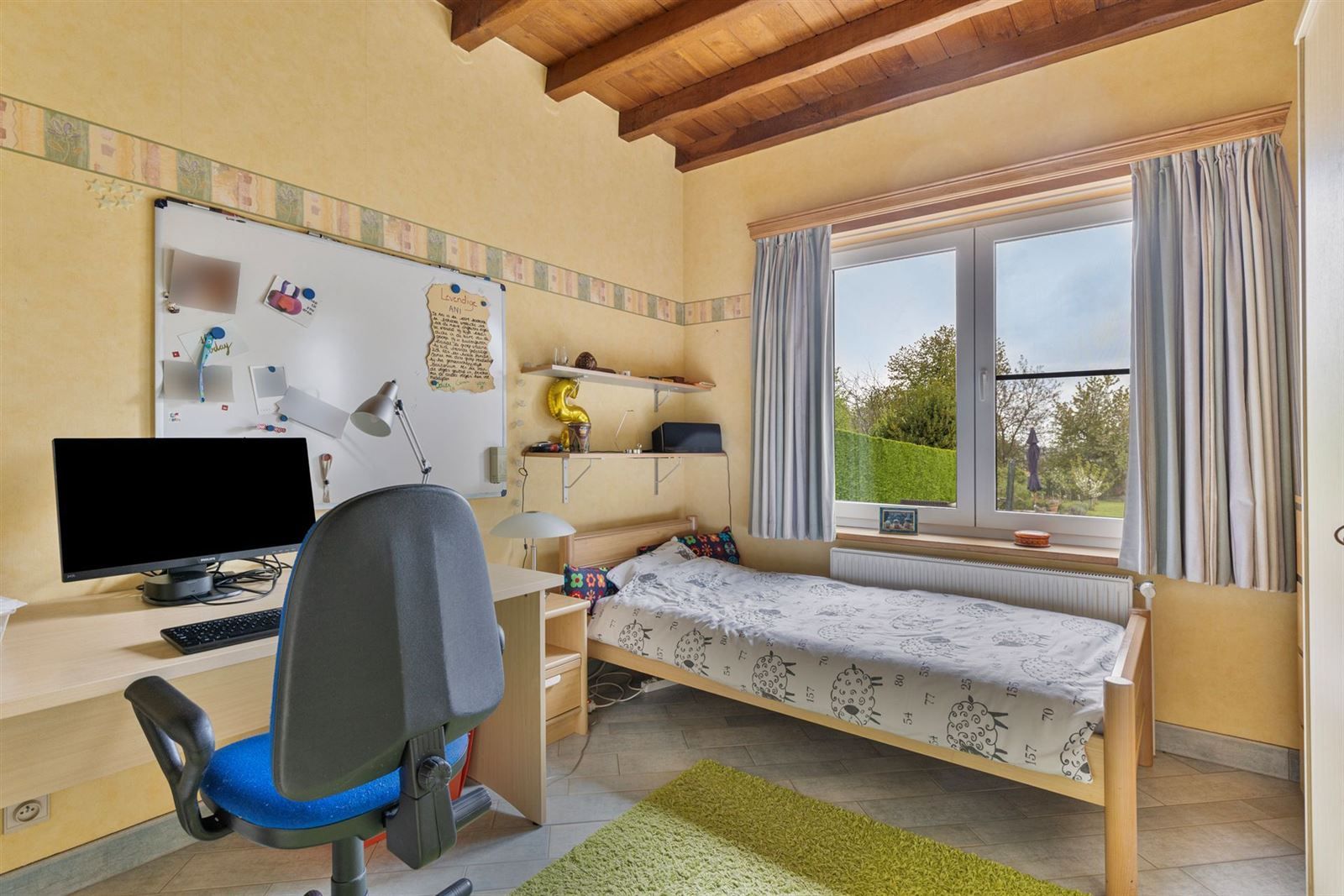 Ruime 3 gevel met 4 slaapkamers foto 14