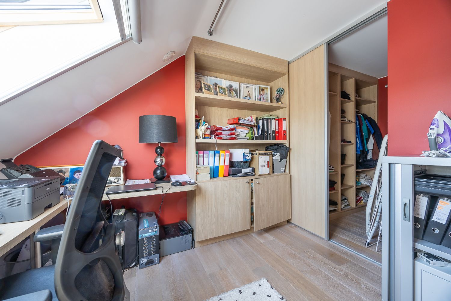 Ruime recente halfopen woning te koop in Bredene-Dorp foto 35