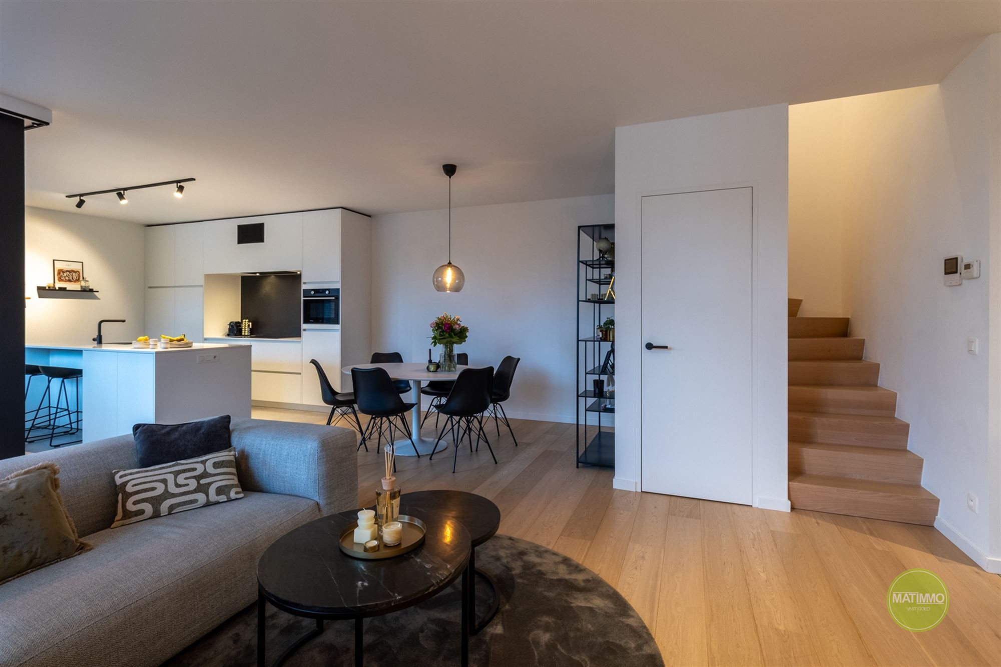 Modern duplex appartement met 2 slaapkamers te Mol foto 7