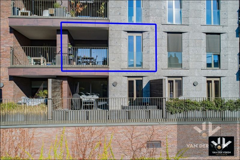 Gezellig, recent en centraal gelegen 2 slpk appartement met zuid-gericht terras foto 20