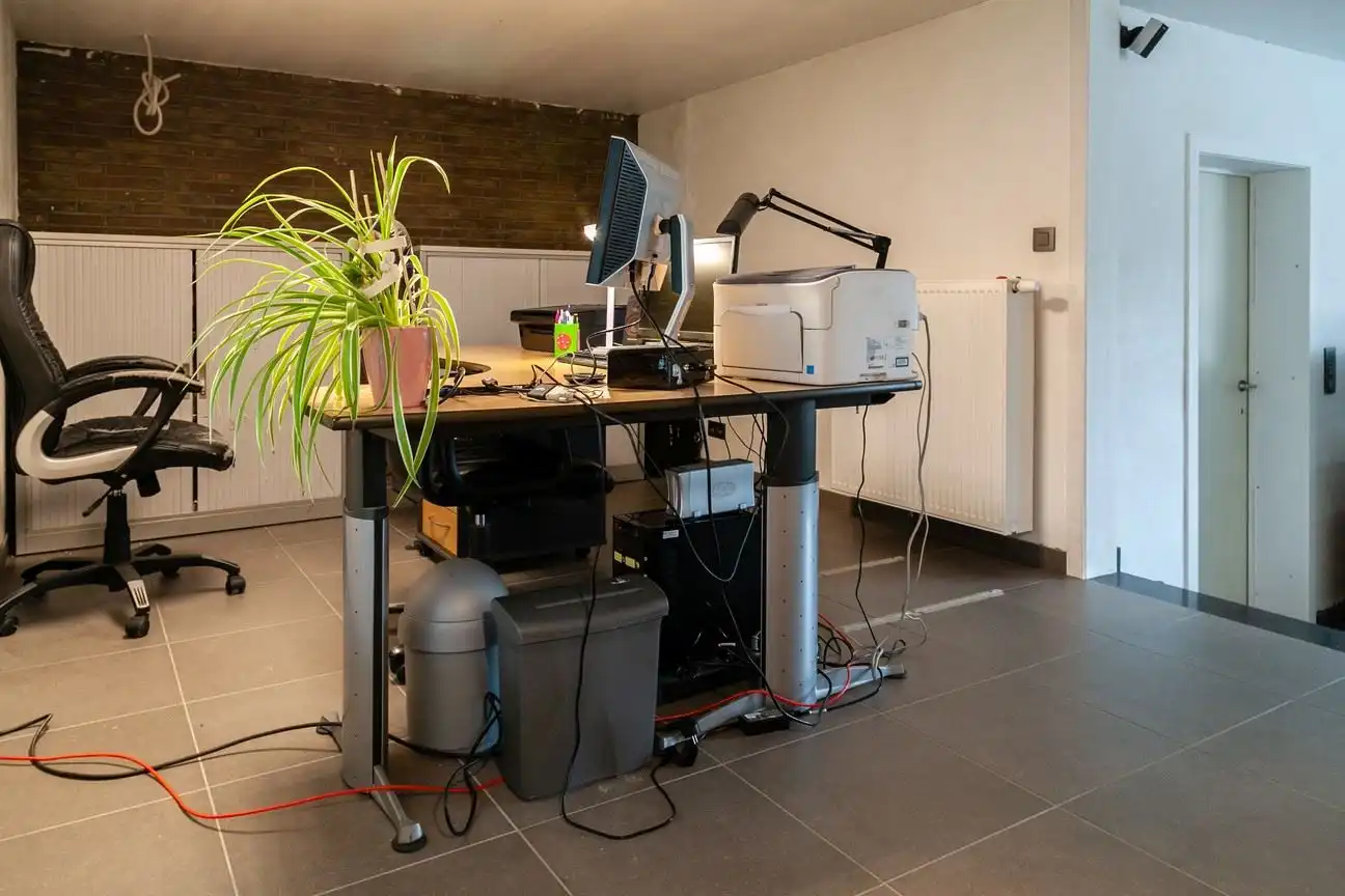 Ruime, energiezuinige woning te huur met tuin, dubbele garage en 3 slaapkamers foto 8