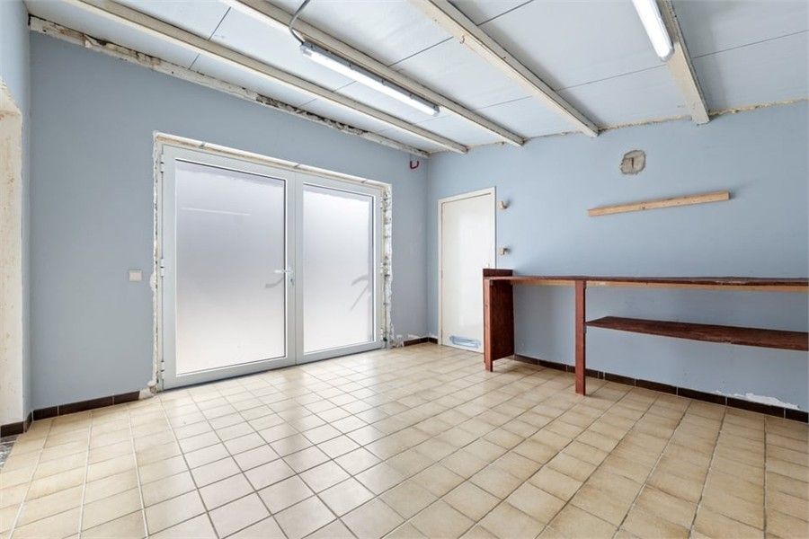 RENOVATIEPROJECT MET POTENTIEEL EN REEDS VERNIEUWDE VERDIEPING IN HARTJE KORTENAKEN foto 32