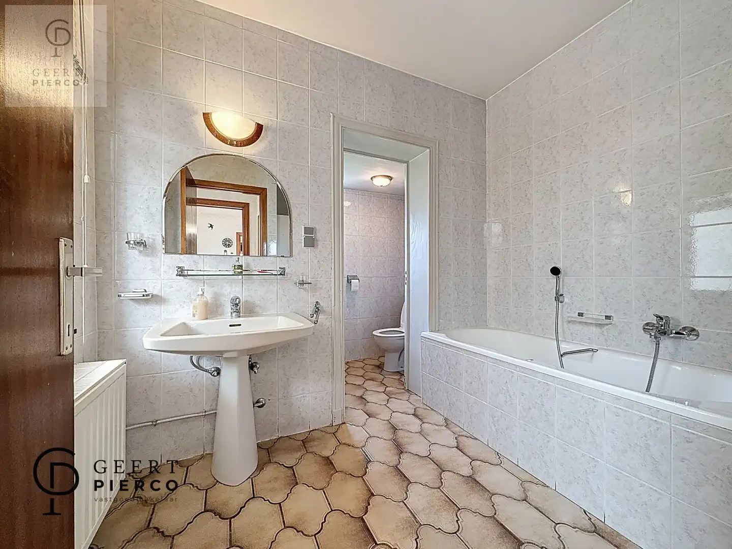 Gezellige stadswoning te Landen foto 7