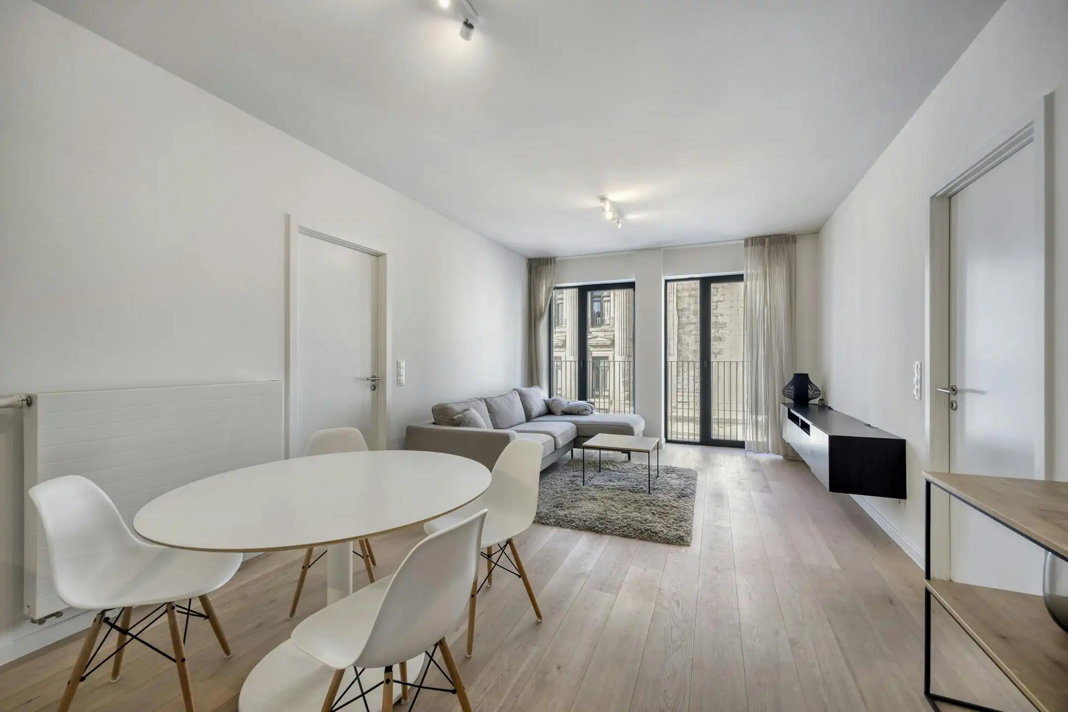 Appartement twee slaapkamers achter het Justitiepaleis foto 6