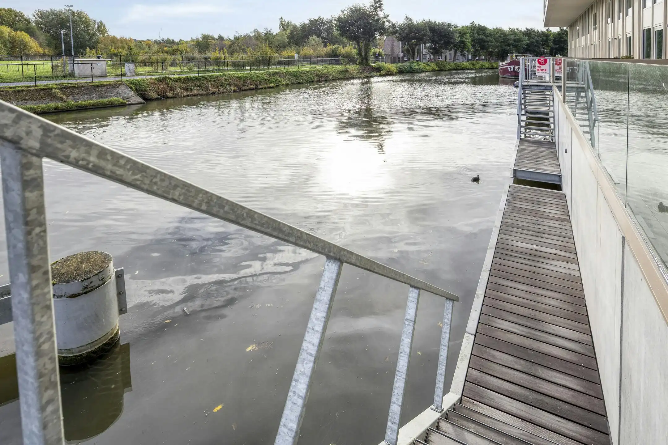 Duplex appartement met 3 slaapkamers aan het water te koop!  foto 7