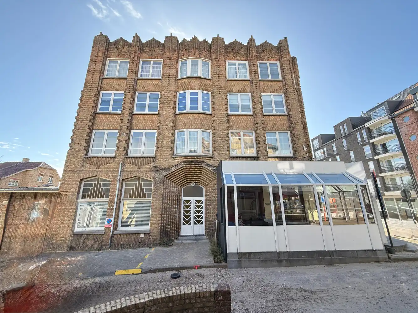 Karaktervol handelspand op topligging vlakbij zee (191 m²) foto 13