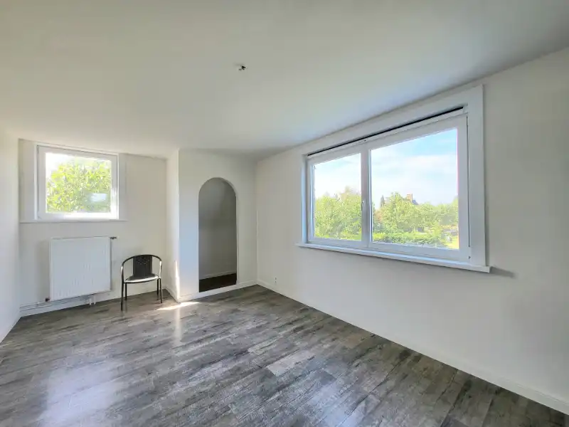 Rustig gelegen villa te huur op jaarbasis foto 9