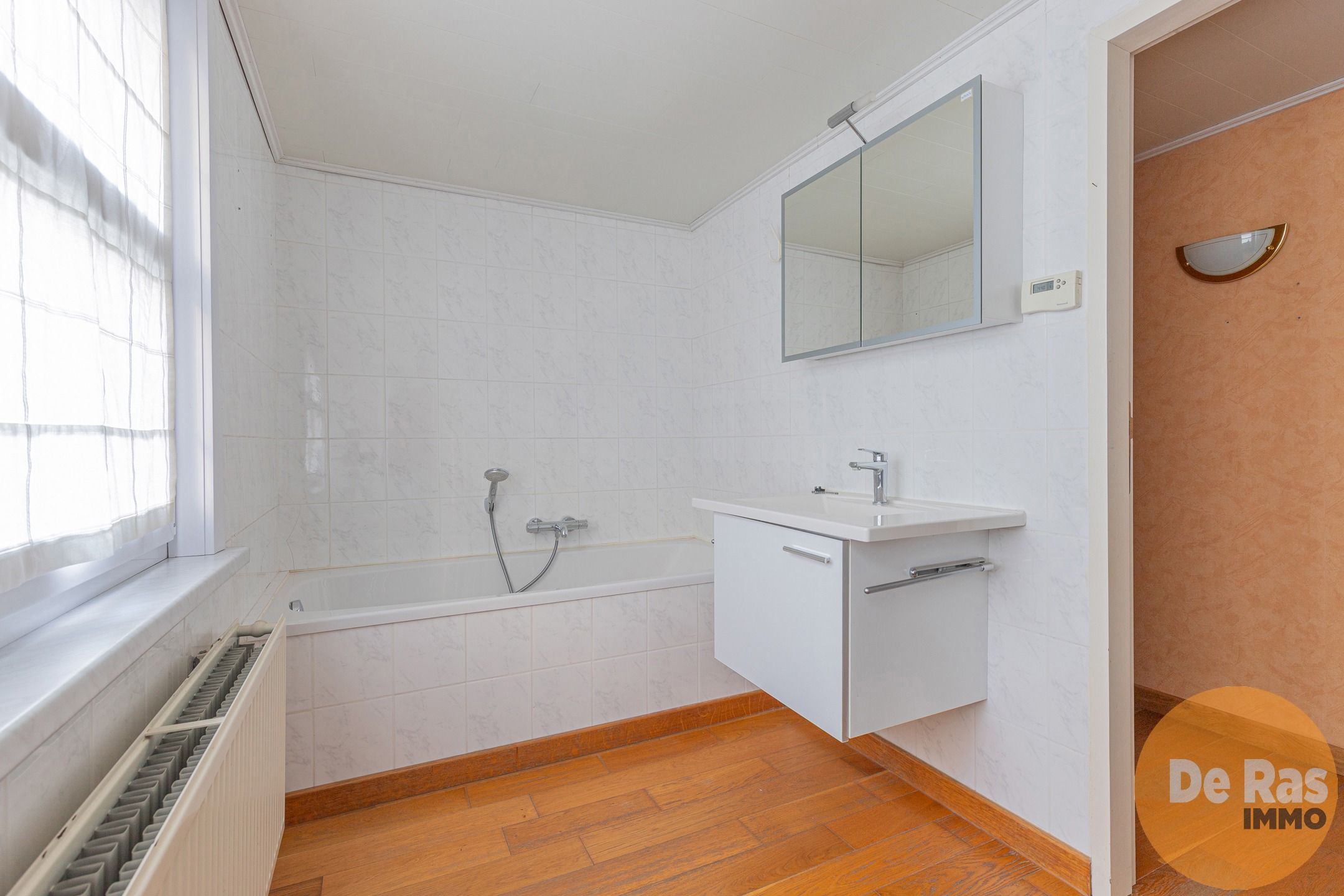 ZOTTEGEM - Stadswoning met 3 slaapkamers in het centrum foto 10