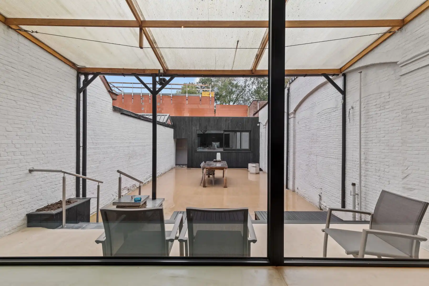 Centraal gelegen investeringspand in Zele foto 9