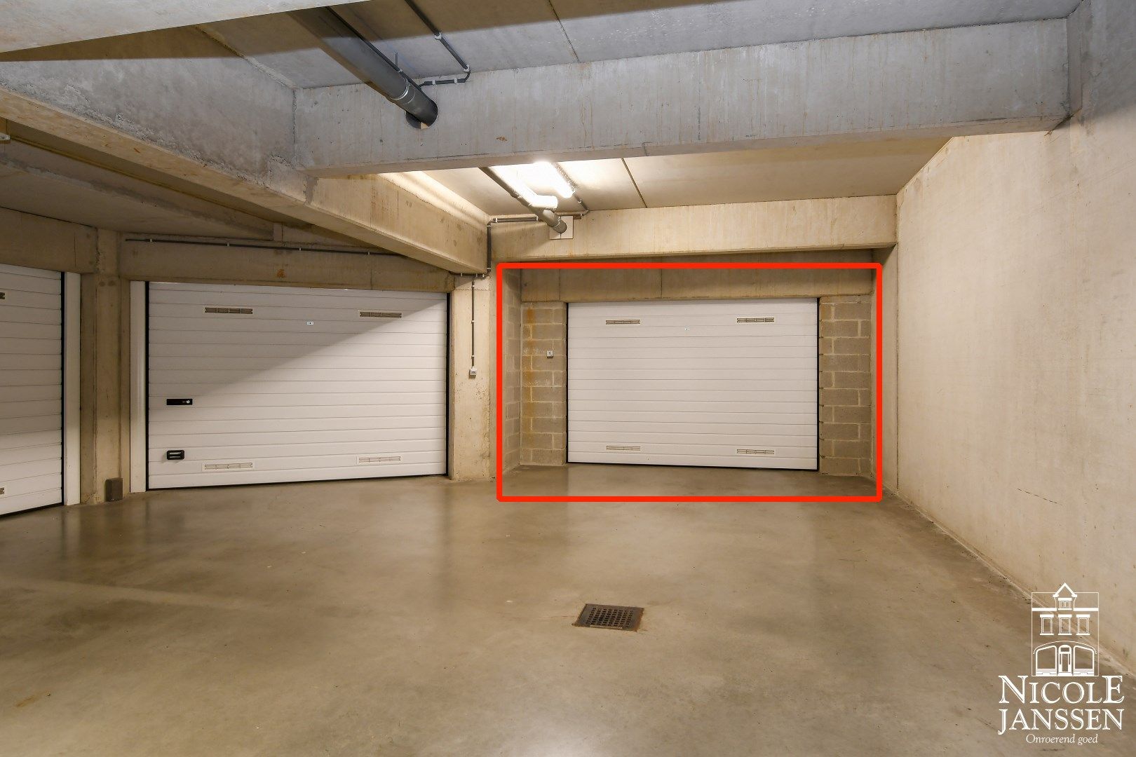 Gelijkvloers luxe-appartement met 3 ruime terrassen en garagebox foto 32