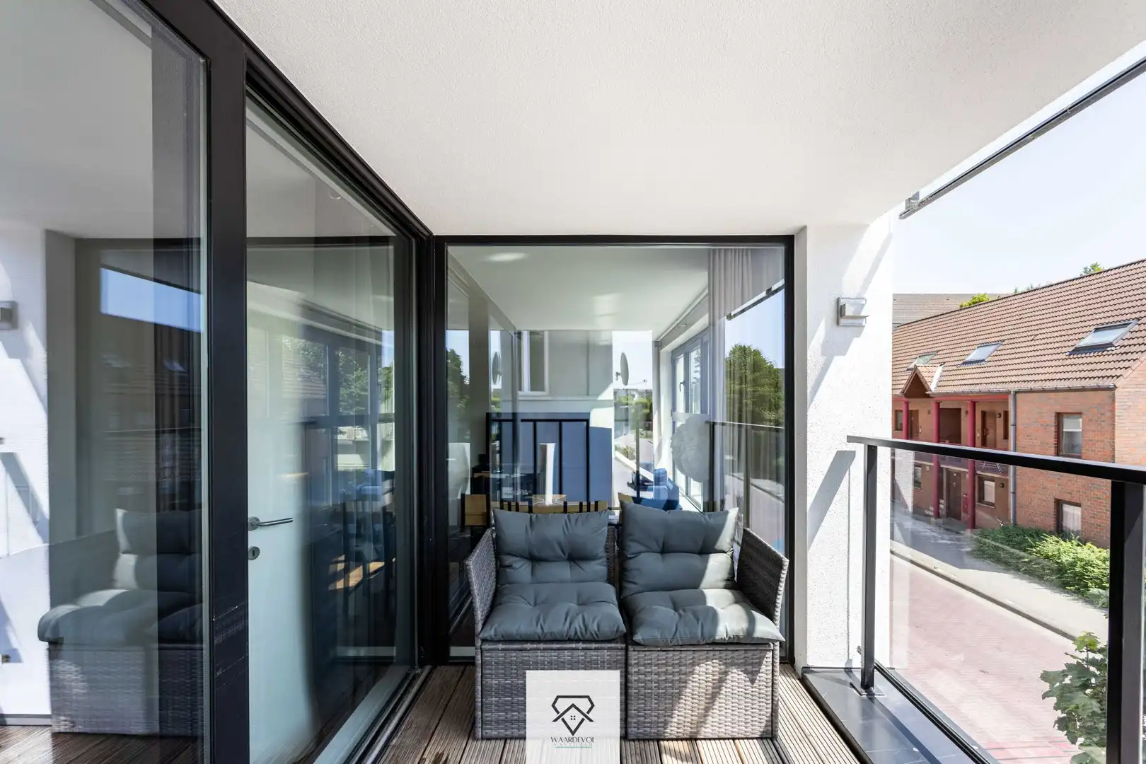 Lichtrijk hoekappartement met 2 slaapkamers en terras te Portus Ganda foto 3