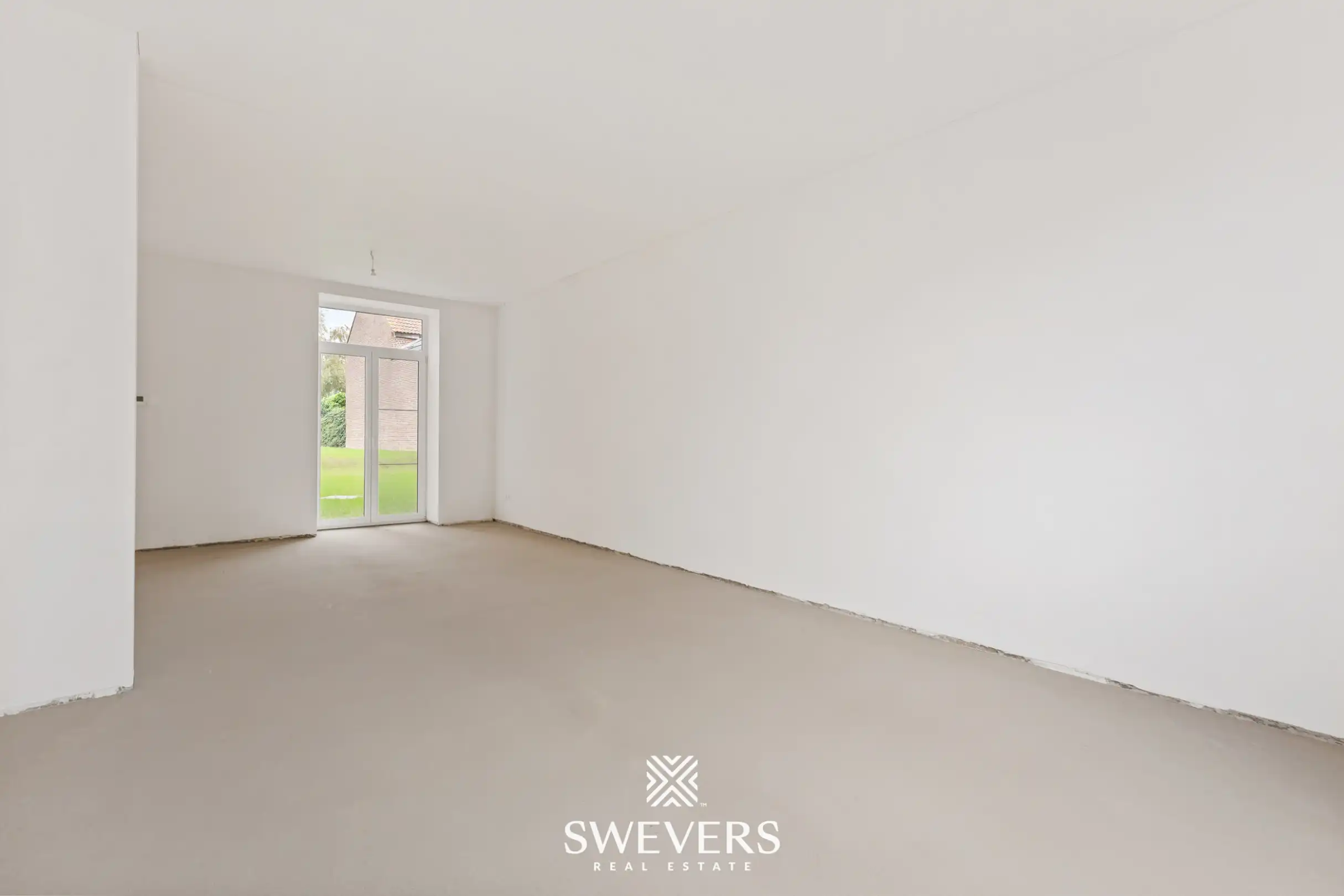 Ruime casco-pluswoning van 253 m² met 4 slaapkamers, garage en veel potentieel in Riemst foto 8