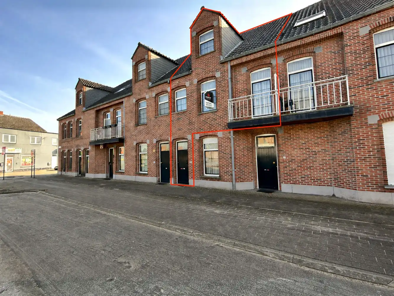 Instapklaar appartement met ruime bewoonbare oppervlakte en 3 slaapkamers in Hamont-Achel foto {{pictureIndex}}