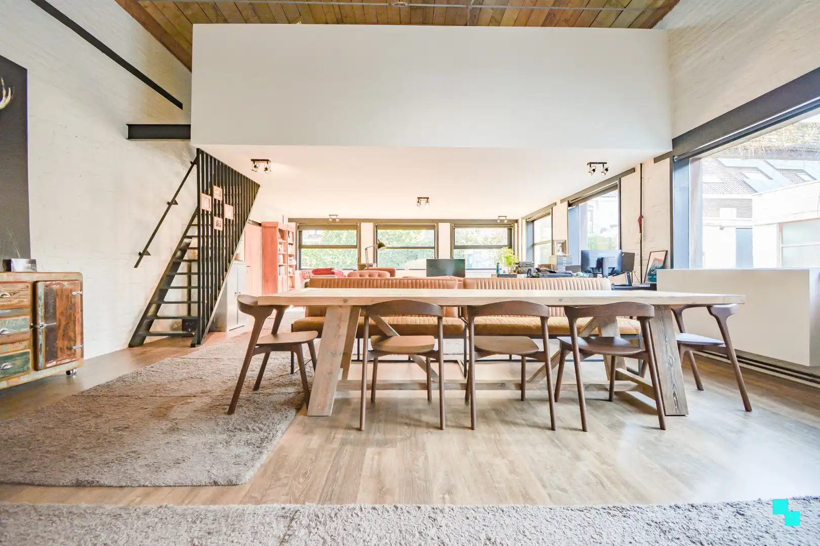 Rustig gelegen, unieke loft pal in het centrum van Roeselare foto 3