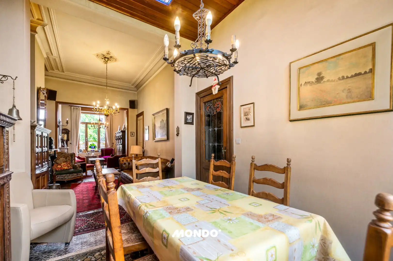 Karaktervol herenhuis met 4 slaapkamers! foto 9