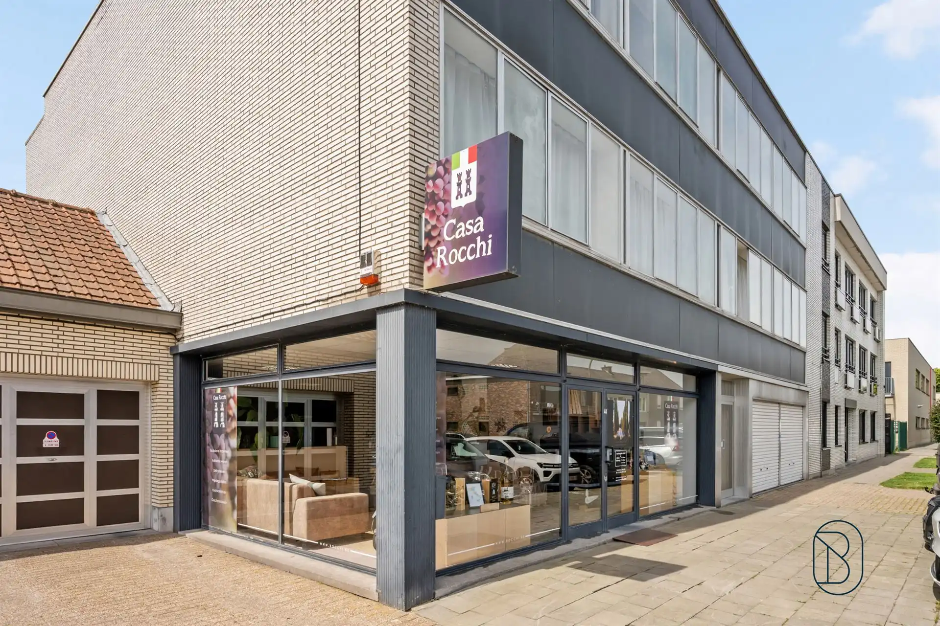 Topgelegen opbrengsteigendom: 4 app, 2 garages en handelsgv. foto 19