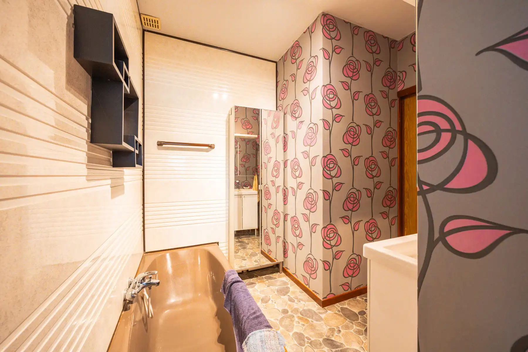 Prachtige woning in rustige wijk nabij groen gebied foto 16