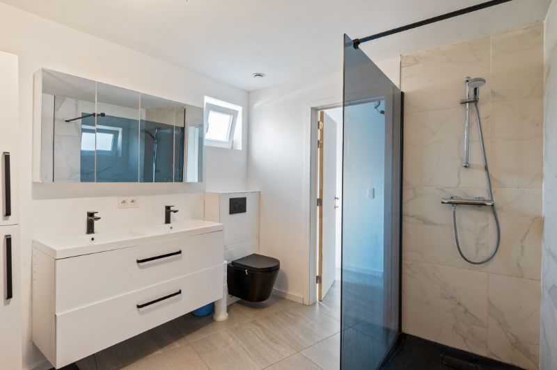 Instapklare woning met 4 slaapkamers en zonnige tuin foto 13