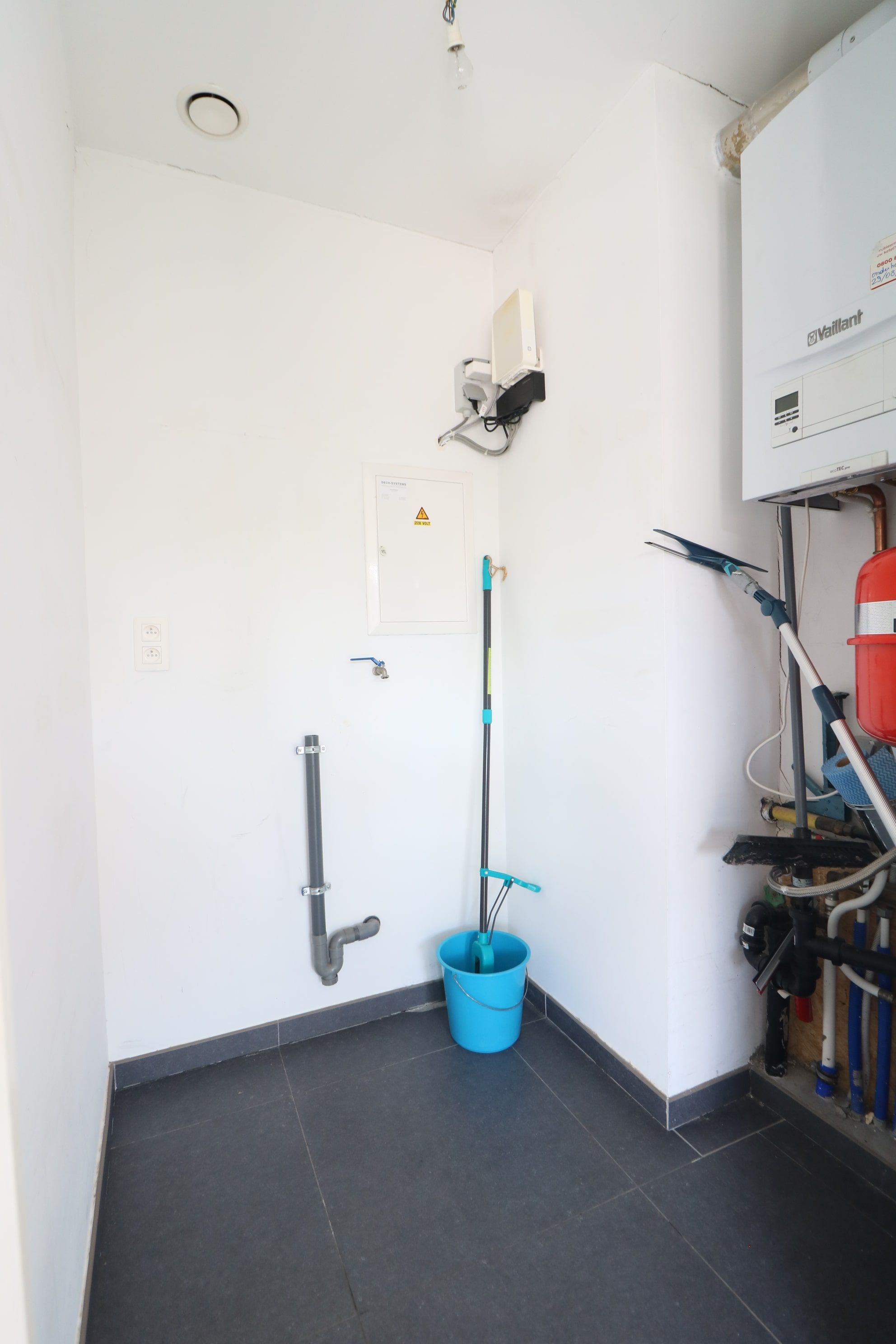 Modern, ruim 2-slaapkamerappartement (113 m²) in het hart van de gezellige binnenstad van Blankenberge.  foto 12