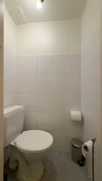 Lichtrijk kantoor te huur in hartje Gent foto 14