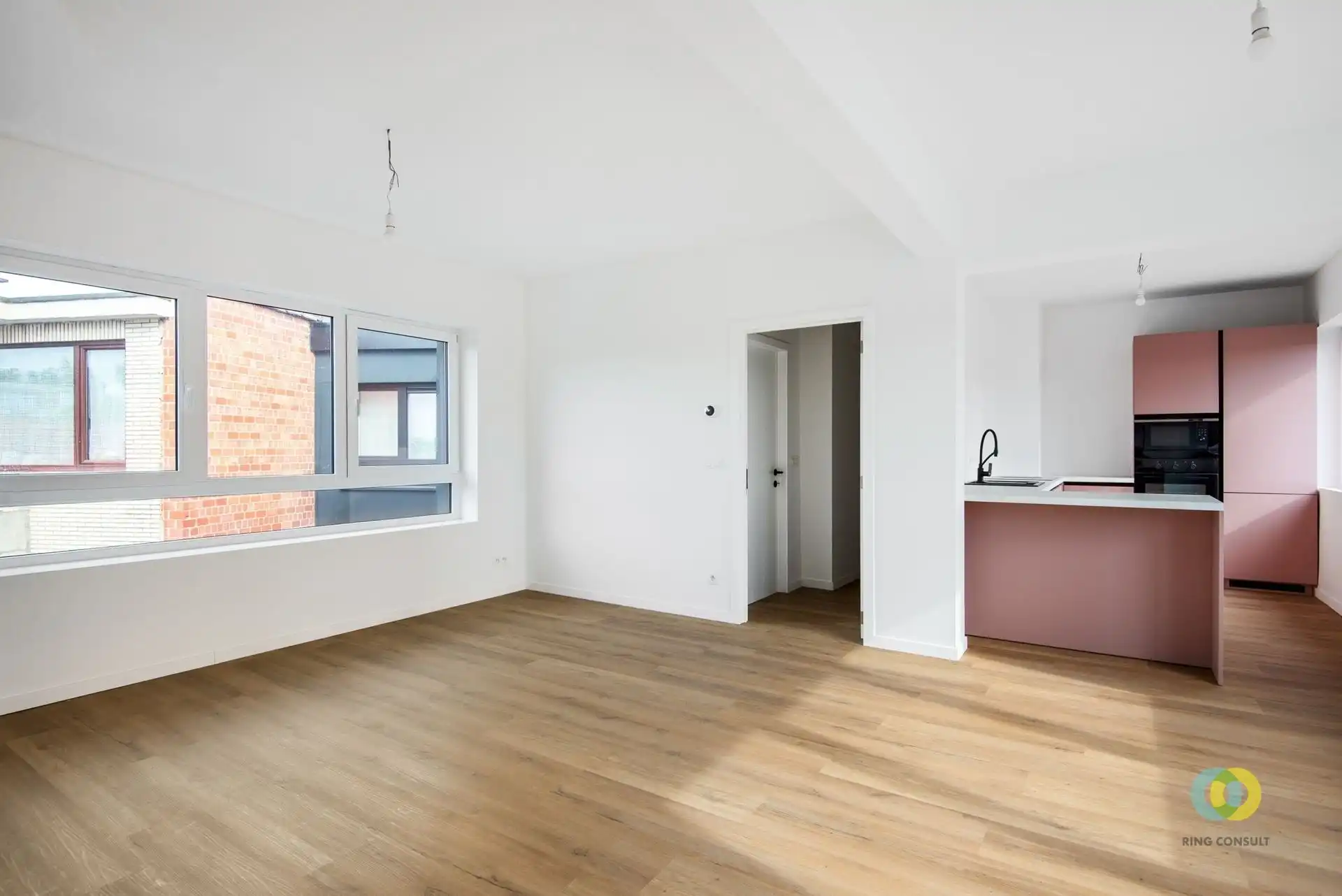 Modern vernieuwd 1-slpk appartement foto 3