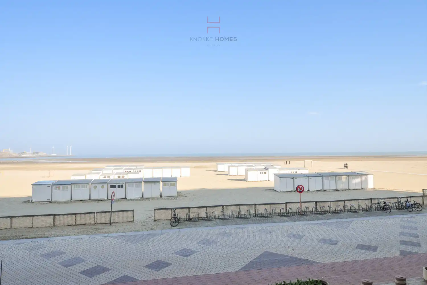 Volledig ingerichte studio met zeezicht te Knokke-Heist foto 8