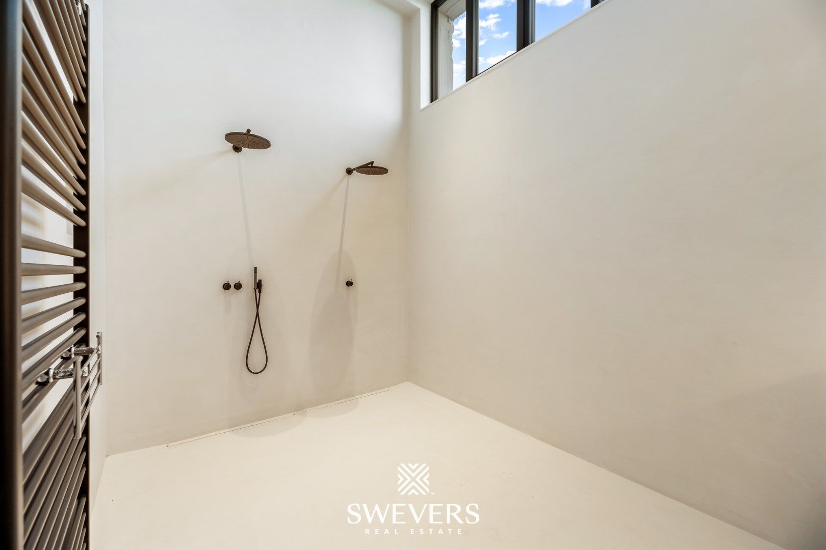 Exclusieve gelijkvloerse loft met zwembad in Mol (verkoop onder registratie) foto 23