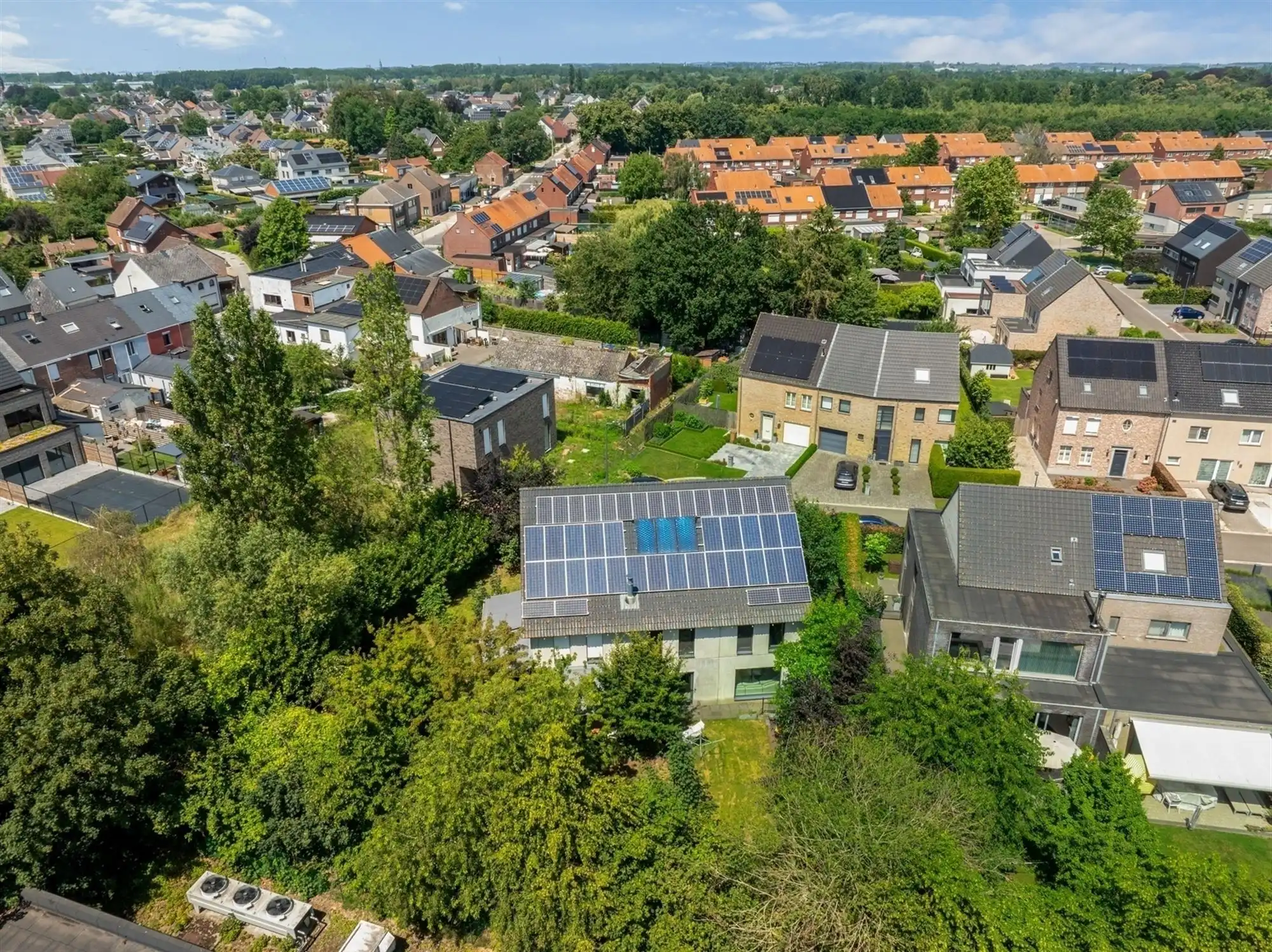 Indrukwekkende gezinswoning in het hart van Blaasveld foto 14