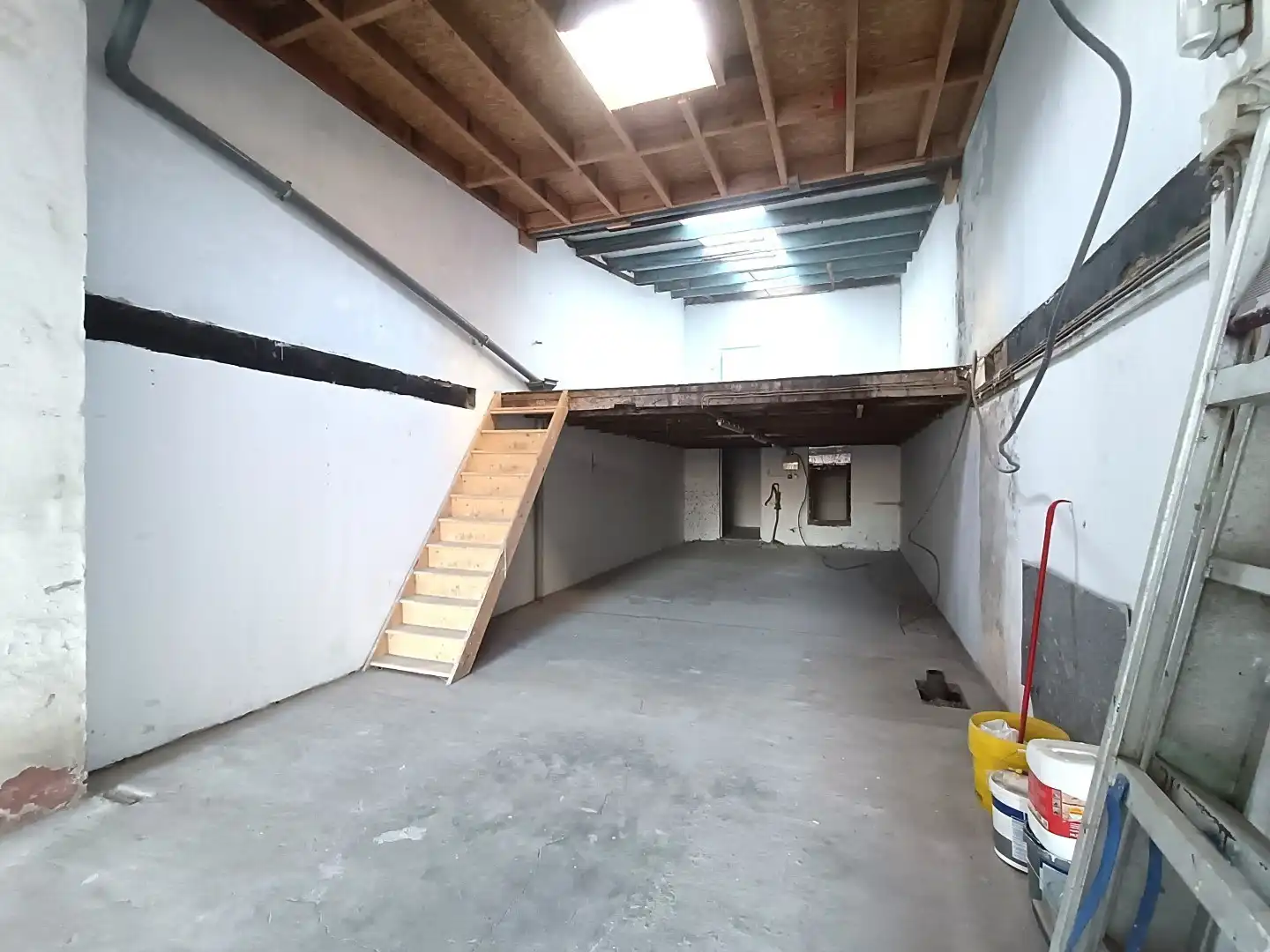 Opslagplaats/bouwgrond van 106 m² in het centrum van Heist foto 4