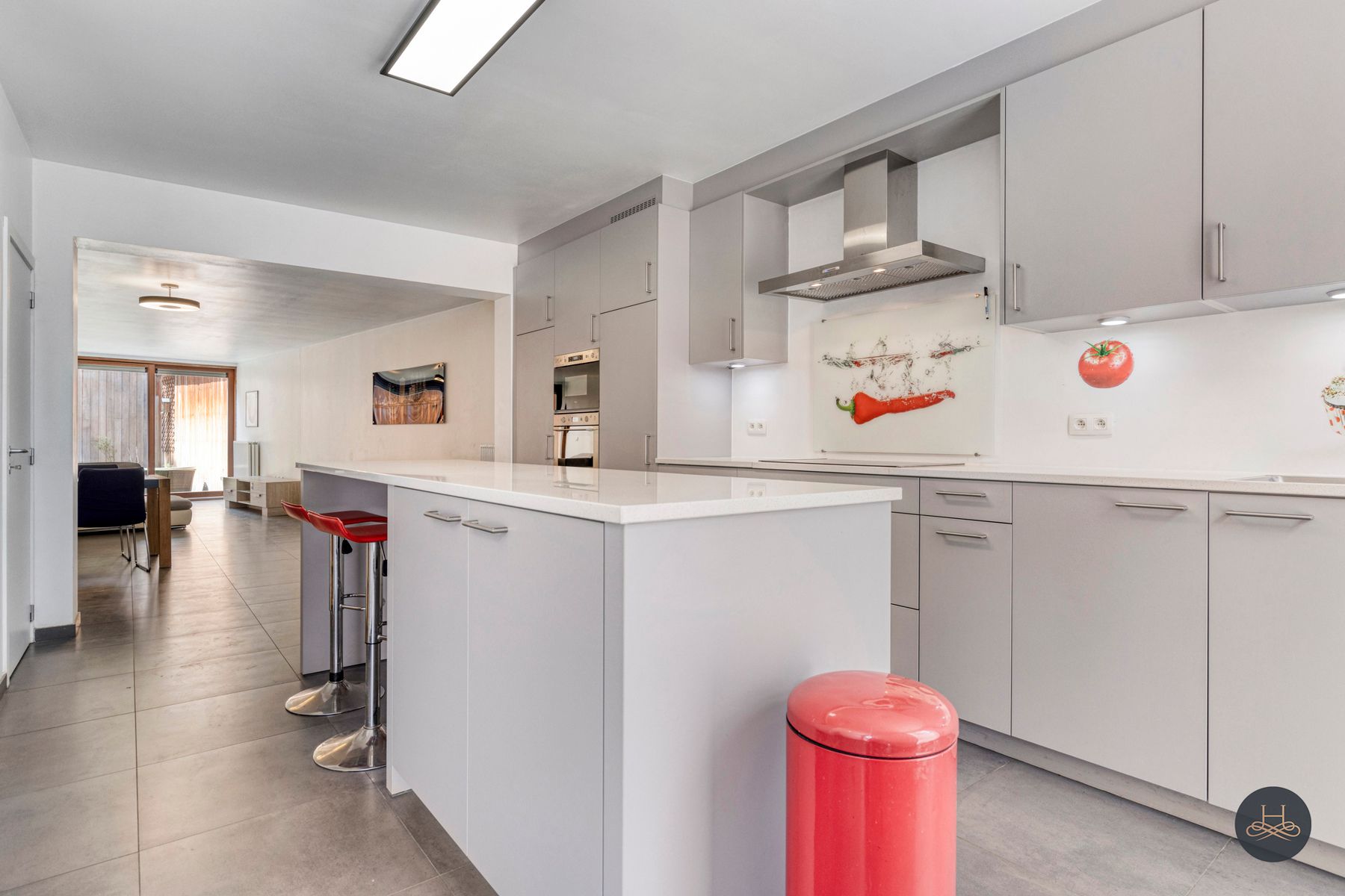 Ruime vernieuwde woning in hartje Mechelen foto 5