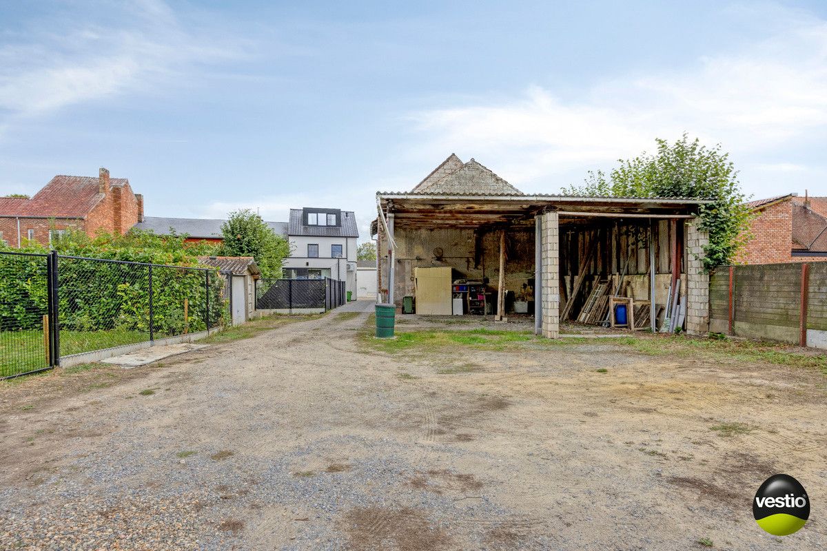 OP TE FRISSEN WONING MET 2 SLK OP 4A95CA IN DORPSKERN TE ZICHEN-ZUSSEN-BOLDER. foto 5