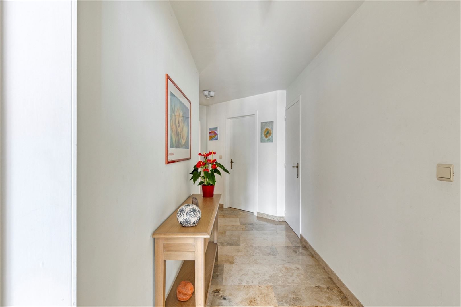Gunstig gelegen appartement van ong 100 m2 met garage foto 13